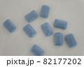 ガム 82177202