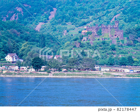 ドイツ　ライン川　ライヒエンシュタイン城 82178447