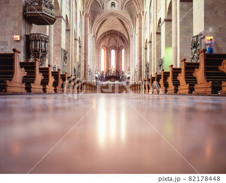 ドイツ　マインツ大聖堂礼拝堂 82178448