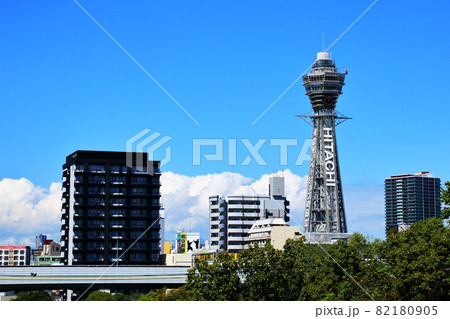 大阪　通天閣 82180905
