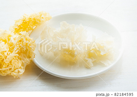 中華食材　白キクラゲ 82184595