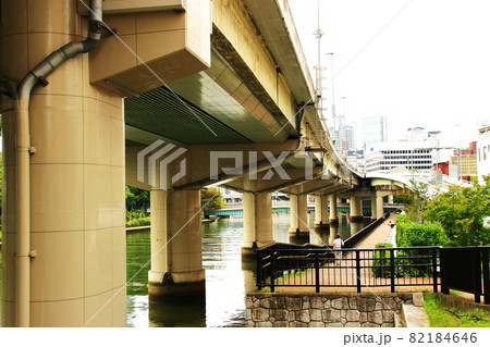 大阪 難波橋 周辺風景 大阪 難波橋 周辺風景 82184646