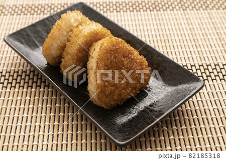 焼きおにぎり 焼きおにぎり 82185318