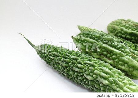 ゴツゴツしたゴーヤ ゴツゴツしたゴーヤ 82185818