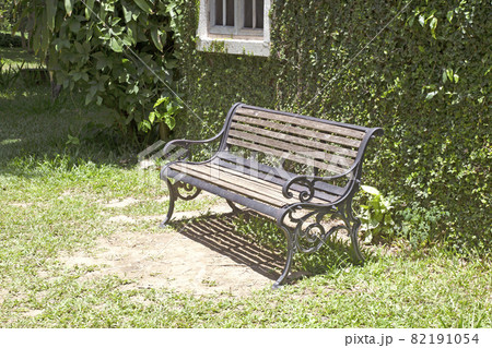 Wooden chaise lounge for sitting in the garden Wooden chaise lounge for sitting in the garden 82191054