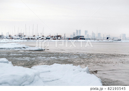 The winter promenade of the Baltic sea near Tallinn. Winter near the Baltic States on the seashore.Baltics in winter 82193545