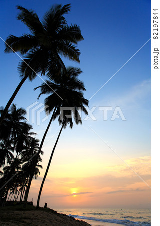 View of sea in Cape Coast in morning 82197844