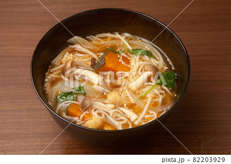 きのことかぼちゃの煮麺 82203929