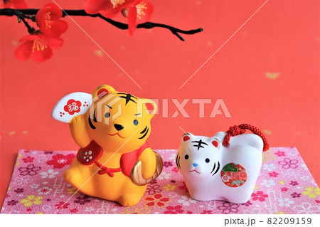 年賀状の素材 年賀状の素材 82209159