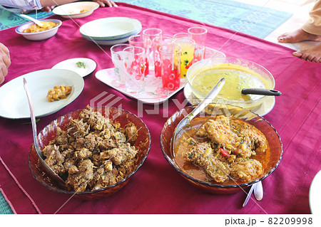 フィジーの歓迎会で食べた家庭料理 フィジーの歓迎会で食べた家庭料理 82209998