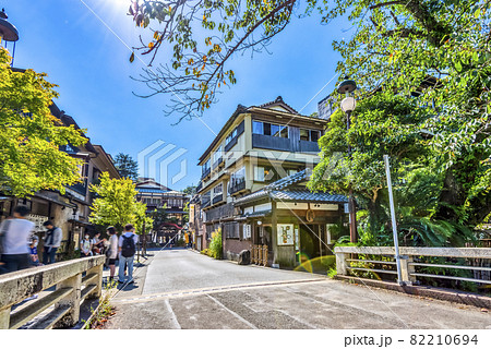 神奈川県箱根湯本　温泉街の風景 82210694