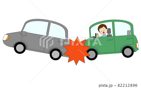 前の車に追突してしまった車 82212896