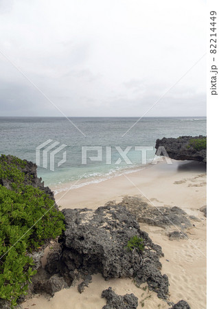 与論島の宇勝海岸(ウァーチ)メーラビビーチ 与論島の宇勝海岸(ウァーチ)メーラビビーチ 82214449