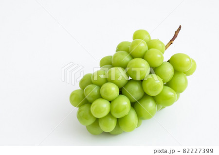 完熟大粒シャインマスカット 82227399