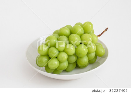 完熟大粒シャインマスカット 82227405