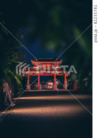 夜の守礼門02 夜の守礼門02 82235781