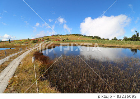 2021年9月、秋の新潟県の苗場山への登山 2021年9月、秋の新潟県の苗場山への登山 82236095