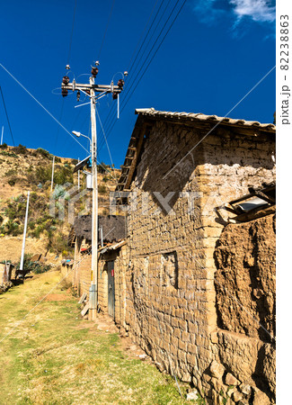 Antacocha, typical Peruvian village in the Andes 82238863