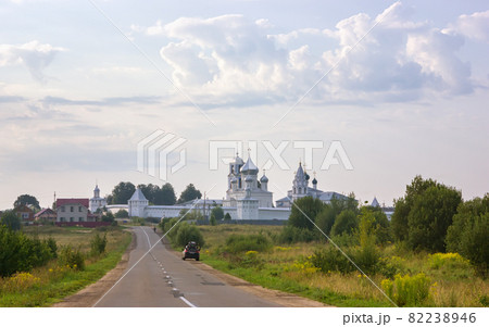 View of the Nikitsky Monastery in Pereyaslavl-Zalessky View of the Nikitsky Monastery in Pereyaslavl-Zalessky 82238946