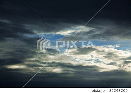 初秋の朝空・朝日に照らされた雲・210908am 初秋の朝空・朝日に照らされた雲・210908am 82243206