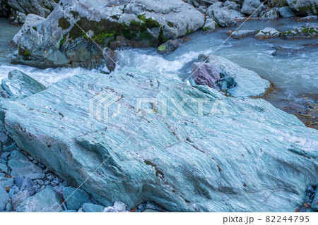 三波石峡 三波石 三波石峡 三波石 82244795