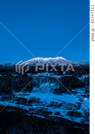 御嶽山・冬（夜明け） 82247111