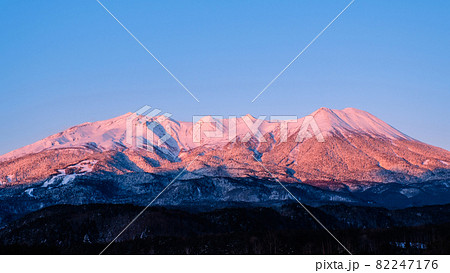 御嶽山・冬（夜明け） 82247176