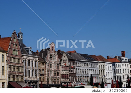 ベルギー ゲント クライン･トゥルカイエ通りの街並み 82250062