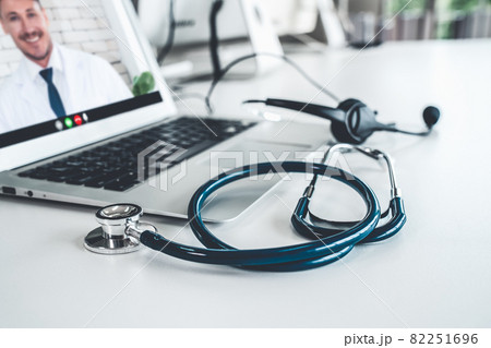 Telemedicine 82251696