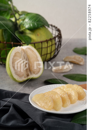 フルーツ 果物 果実 82258974