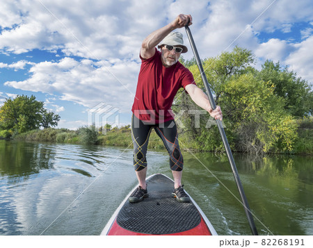 stand up paddling - SUP 82268191