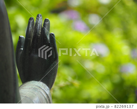 綺麗な指先 82269137