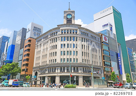 銀座の街並み　和光本館 82269703