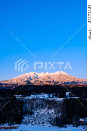 御嶽山・冬(夜明け) 御嶽山・冬(夜明け) 82271186