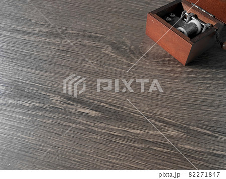 古びたオルゴール 3 82271847