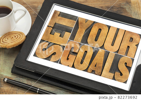set your goals on a tablet set your goals on a tablet 82273692