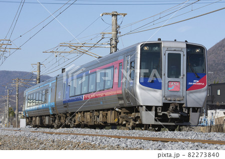 2000系+N2000系で運転される特急しまんと(端岡~国分) 82273840