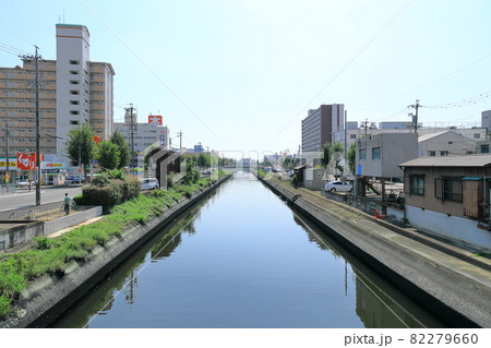 名古屋市熱田区瑞穂区 神宮東橋から眺める新堀川 名古屋市熱田区瑞穂区 神宮東橋から眺める新堀川 82279660