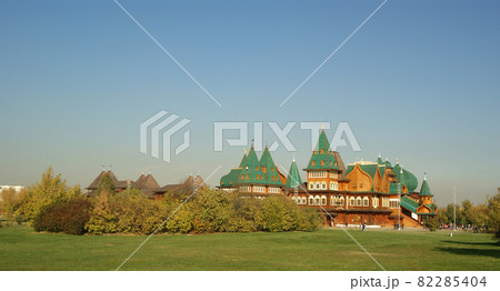 Wooden palace in Kolomenskoe (panorama). Reconstruction of the building 17 century, Moscow, Russia 82285404