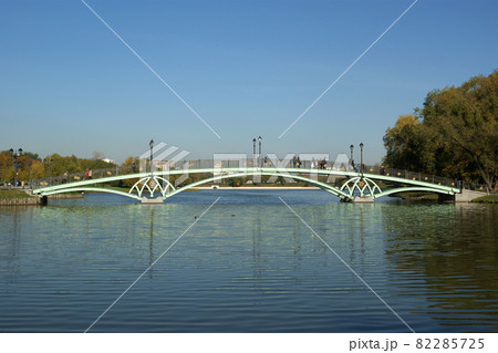 Tsaritsino museum and reserve in Moscow. The bridge across the pond 82285725