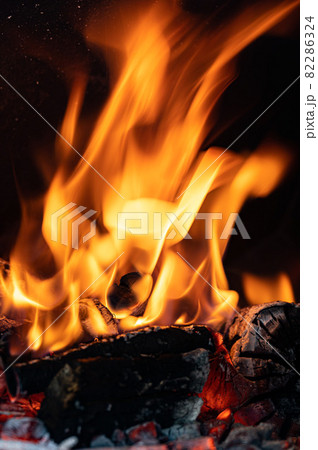 Fire Flames in a Oven Fire Flames in a Oven 82286324