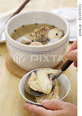 馬告雞湯 82287031