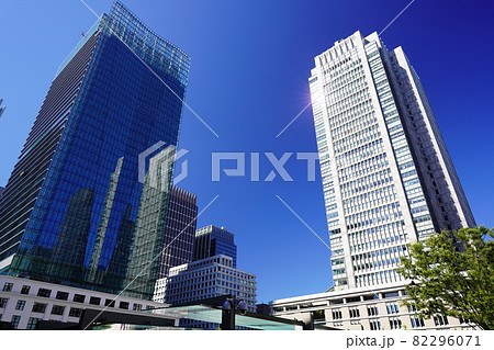 都市風景 東京 丸の内のオフィス街 都市風景 東京 丸の内のオフィス街 82296071