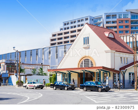 東京　国立駅 82300975