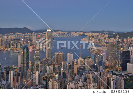 a Night view from Victoria Peak in Hong Kong 4 Sept 2021 a Night view from Victoria Peak in Hong Kong 4 Sept 2021 82302153