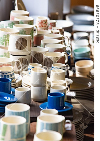 日本の伝統的工芸 陶磁器 日本の伝統的工芸 陶磁器 82303999