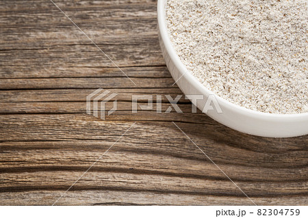 whole grain rice flour 82304759