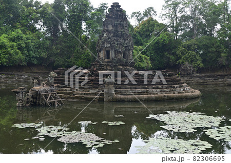 カンボジアのアンコール遺跡群 ニヤック・ポアン カンボジアのアンコール遺跡群 ニヤック・ポアン 82306695