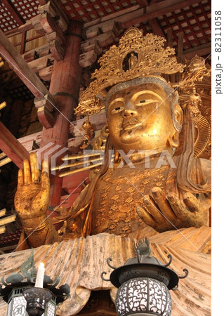 奈良東大寺大仏殿の如意輪観音 奈良東大寺大仏殿の如意輪観音 82311058