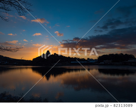 犬山城 朝焼け 犬山城 朝焼け 82313089